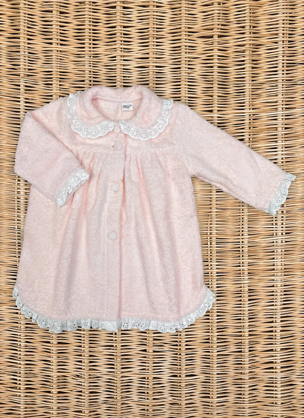 Bathrobe with lace