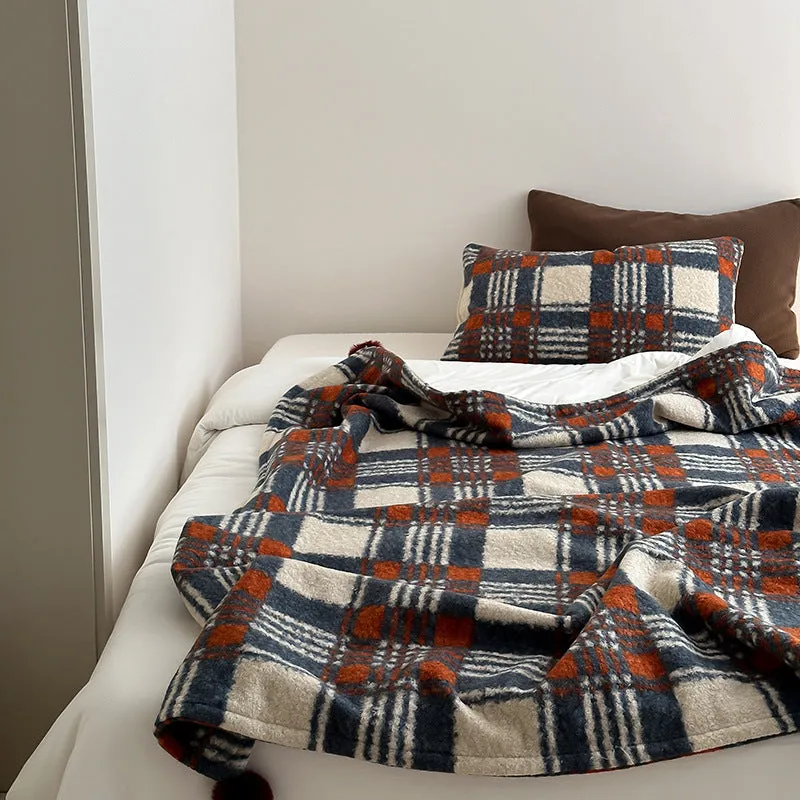 Cozy Plaid Wool Throw Blanket / Brown