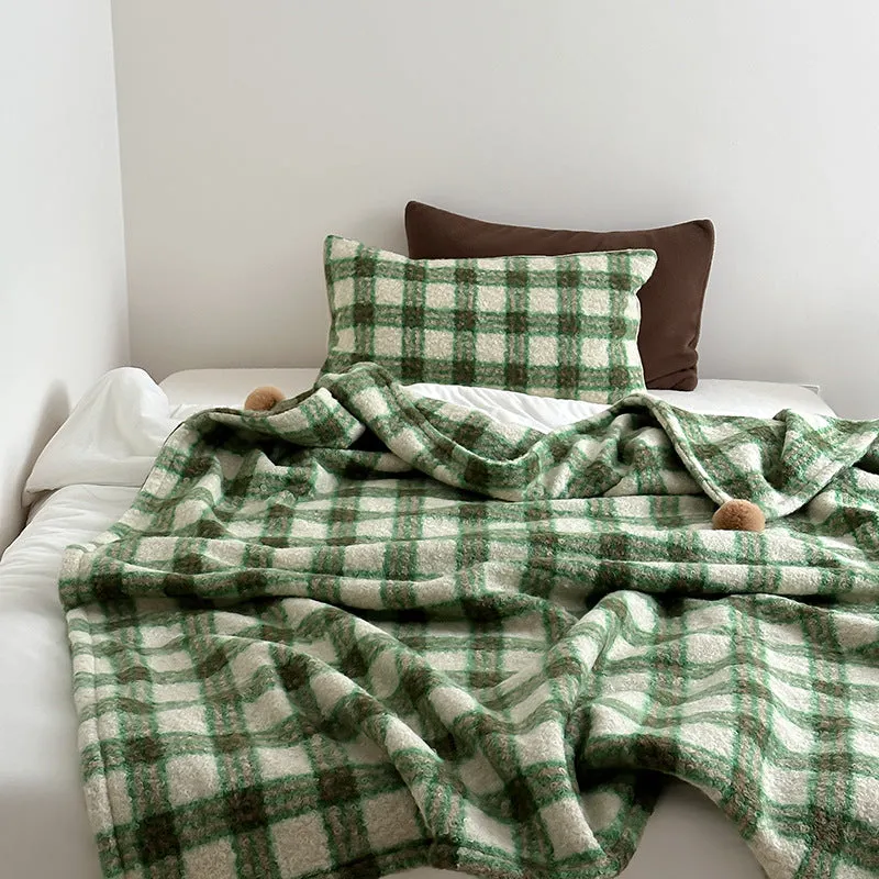 Cozy Plaid Wool Throw Blanket / Brown