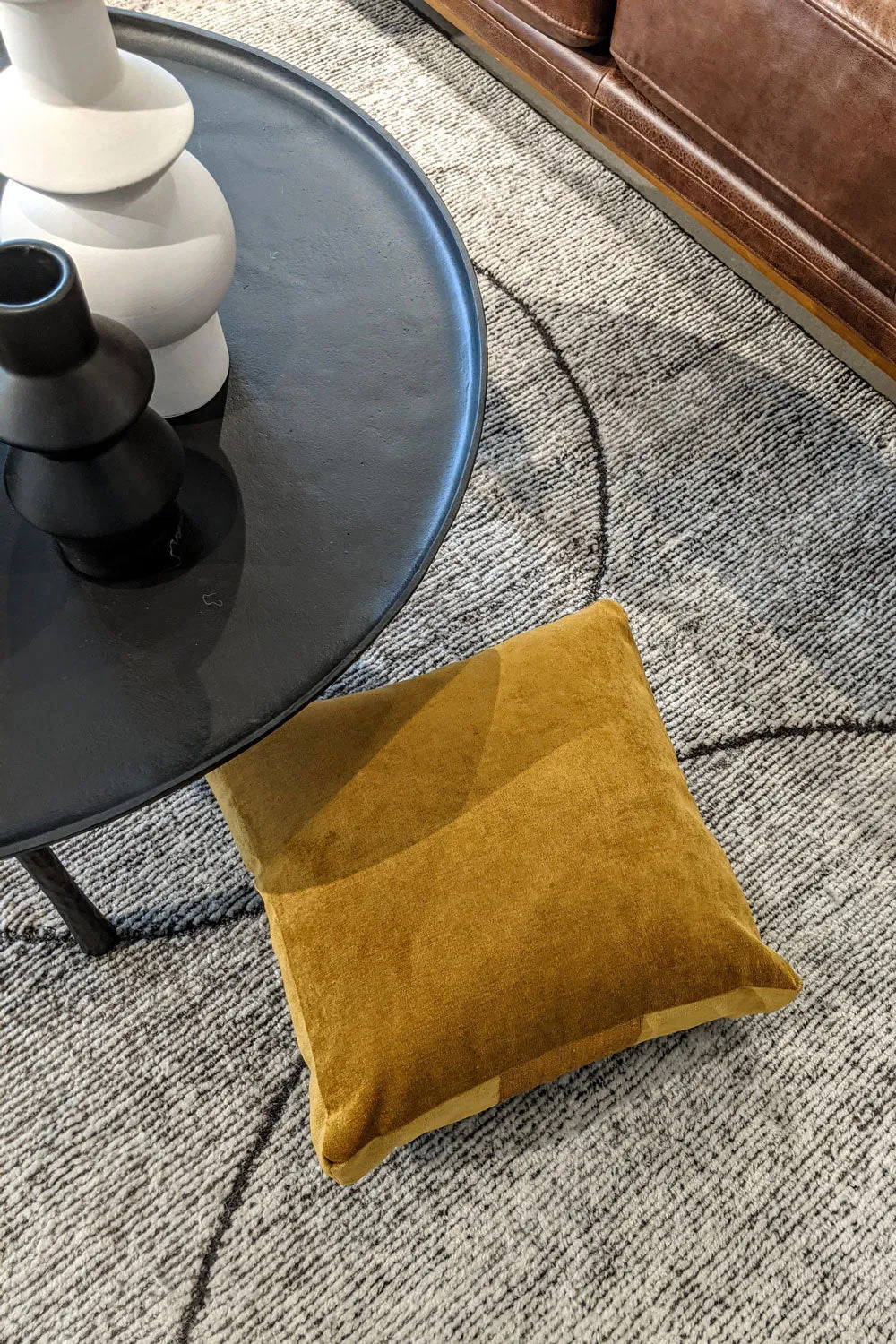 HAMSA VELVET FLOOR PILLOW