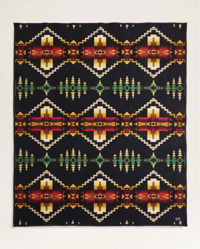Jacquard Napped Robe<br>Four Corners
