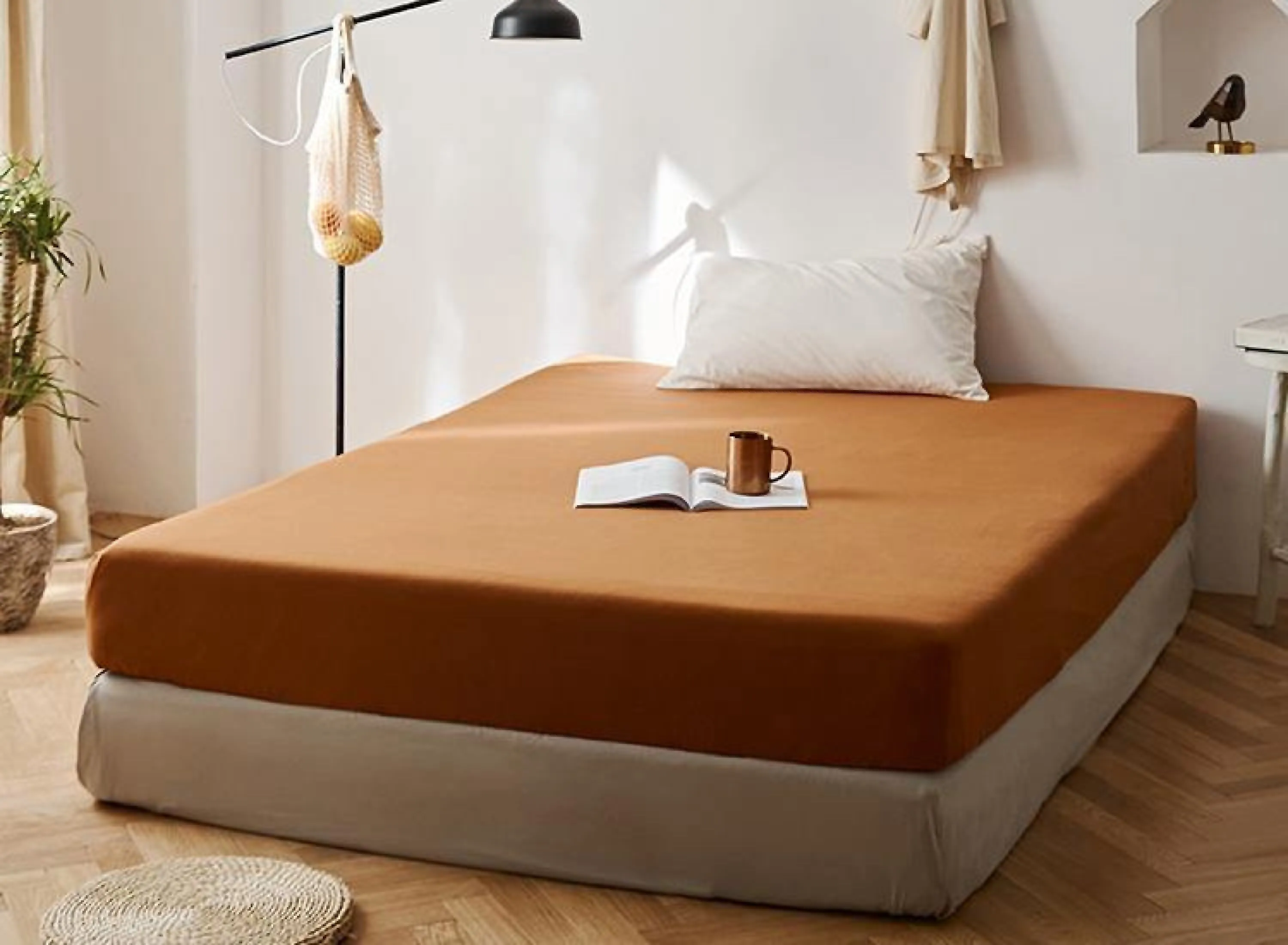 Solid Bed Sheet / Pink